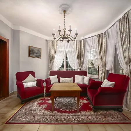 Malyvas Apartman Balatonrendes